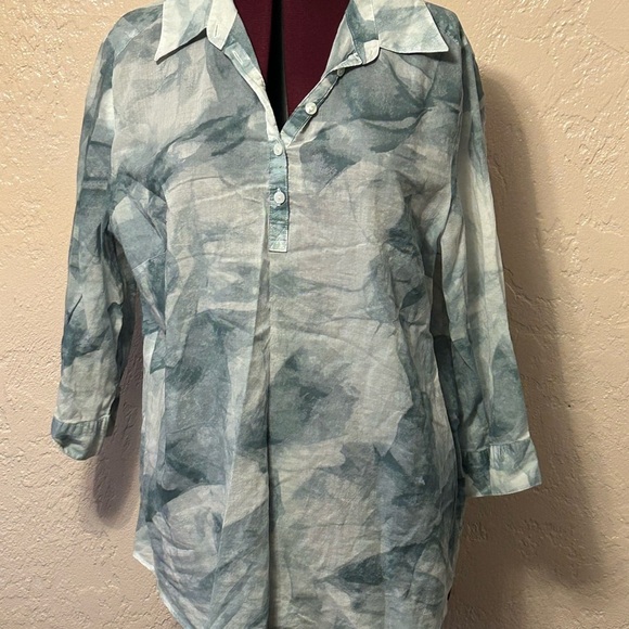 Coldwater Creek Tops - Coldwater Creek Watercolor Button Down 100% cotton Shirt size 14-16
